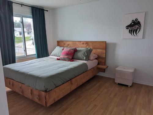 Chambre de l'Ours-Muwin-Bear in Pohenegamook (QC)