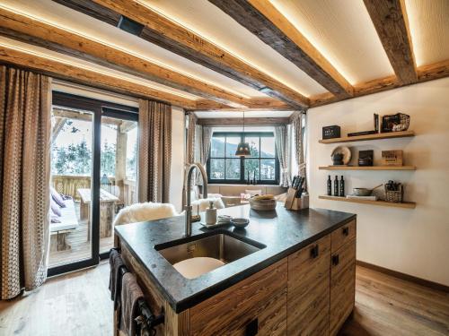 Chalet in Wagrain near Ski Lift, Ваграйн (фото 4)