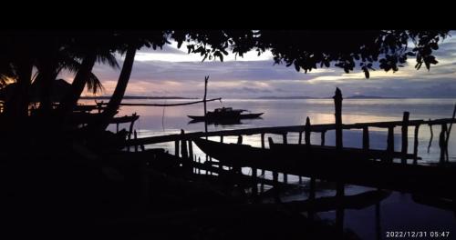 Ambiente nas Imediações, Hum Eh Polin Bungalow in Lorengau