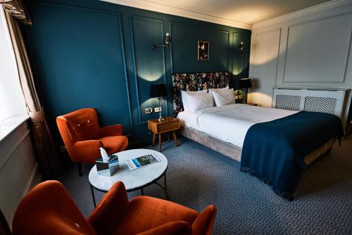 room detail thumbnail 0
