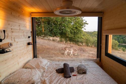 Lodge Grand Confort - 1h de Lyon - Vue sur Loire in แซ็ง-ฌอร์จ-เดอ-บารอย