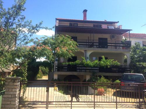  Apartments Radulović in Biograd na Moru