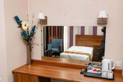 2 twin beds