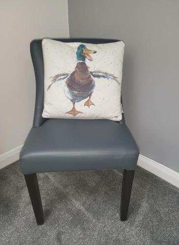 4 Bedroom Home - Sleeps 7 Pet Friendly & Parking, Manchester (foto 10)