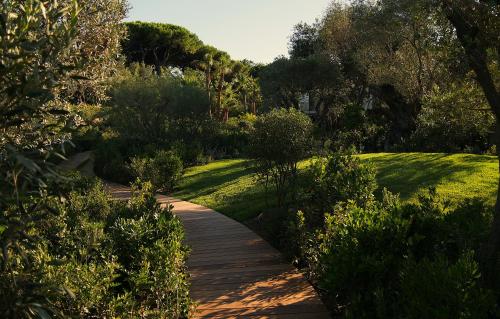 Vyylla Private Resort – Saint Tropez