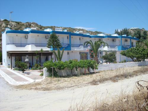 Maritsa Ideally located in the prime touristic area of Kefalos, Maritsa promises a relaxing and wonderful visit. The hotel offers a wide range of amenities and perks to ensure you have a great time. Facilitie