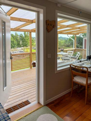 外部景觀, Seaside Cottage With Tjörn Archipelago Views (Seaside Cottage With Tjorn Archipelago Views) in 法格菲亞爾
