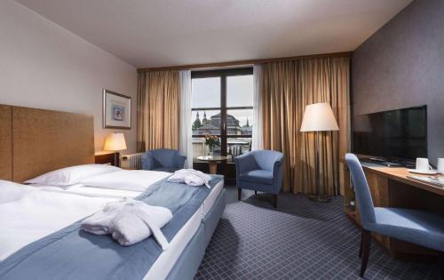 1 queen bed