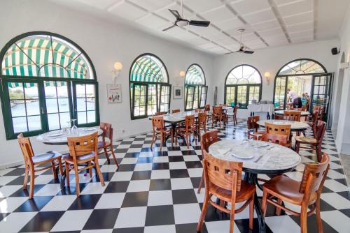 Hotel Bahia in Menorca