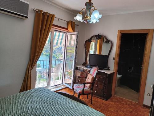Ver o Douro - Alojamento Local in อลิโย
