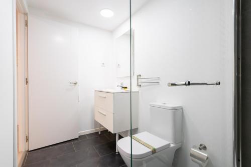 Bernabeu Industrial Suites- ALQUILER TEMPORAL - image 3