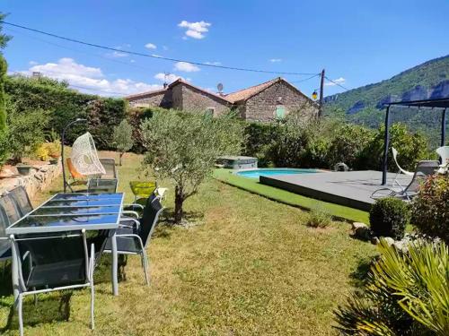 Buitenkant, Chambres D'hôtes - Au Soleilo (Chambres D'hotes - Au Soleilo) in Peyreleau