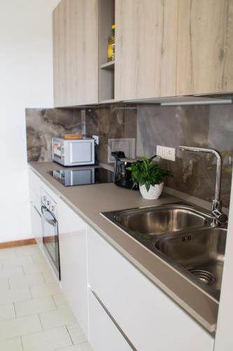 кухня, Appartment Navacchio Pisa 2B in Каскіна