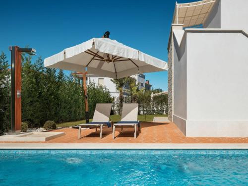 4-Bed Villa with Pool in Vabriga, Vabriga (foto 2)