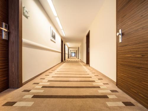 Hotel an der Oper - image 8