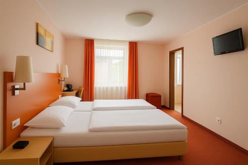 Atomis Hotel Düsseldorf City - image 4