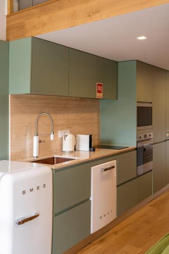 Heritage Loft I in the Cradle of Portugal by Portugal Active in Oliveira do Castelo