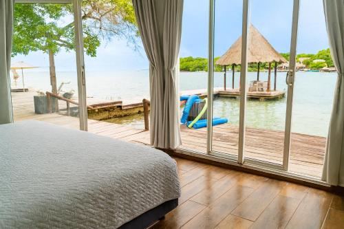 Fragata Island House 4