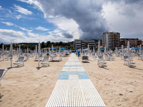 Manè Boutique Hotel - image 5