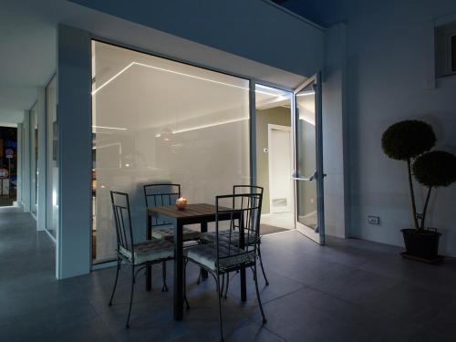 Manè Boutique Hotel - image 13