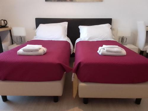 VATICAN GUEST HOUSE ROOMS in Rome, Roma (foto 9)