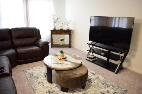 4BR Beautiful Home in Princeton