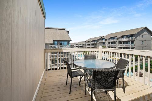 Coastal Cove near Apache Pier & Fmly Campground