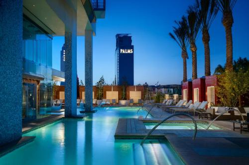 Luxury Suites at Palms Place, Las Vegas