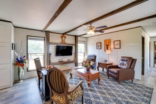. Peaceful Countryside Home w/ Yard in Hawley
