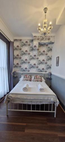 1 double bed