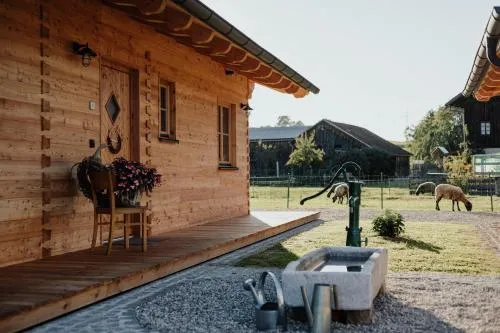 Chalets am Duschl-Hof - mit eigenem Whirlpool - ebenerdig - Natur pur in Bayerbach, Deutschland