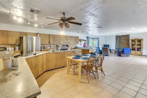 . Perfect For Groups! Socorro Home Near NM Tech