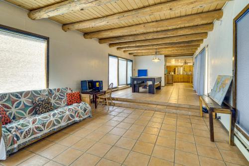 Perfect For Groups! Socorro Home Near NM Tech in Socorro