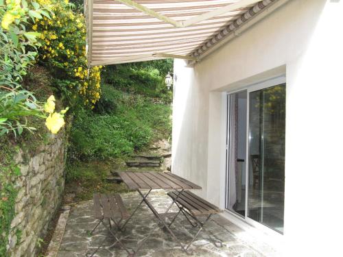 Maison indépendante avec vue sur mer en Baie de Morlaix et proche du GR34 (Maison independante avec vue sur mer en Baie de Morlaix et proche du GR34) in Plouezoc'h