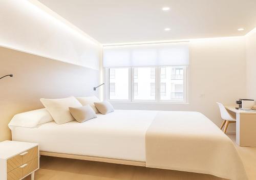 Irun Rooms SL in Irun