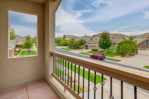 Yard, Home Gym, & Game Room: Spacious Aurora Home in Tallyn's Reach