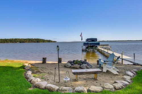 Waterfront Gull Lake w/ Dock: Family Friendly! in East Gull Lake (MN)
