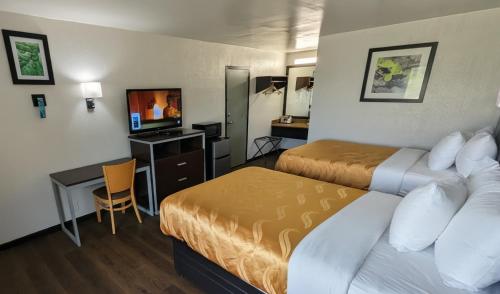 Quality Inn Moss Point - image 6