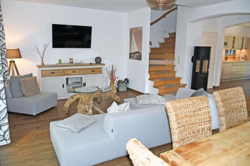 großes Baaber Ferienhaus mit Sauna R - image 3