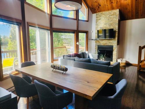 Chalet au pied du lac in Saint-Alphonse-Rodriguez (QC)