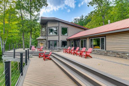 Luxe Cabin Compound 4 Mi to Cameron State Forest! in Ванна (Нью-Йорк)