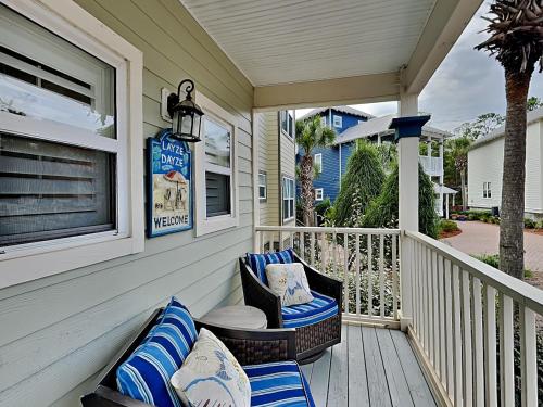 Layze Dayze in Santa Rosa Beach, USA