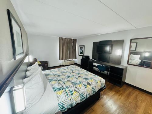 Motel 6-Milford CT - image 6