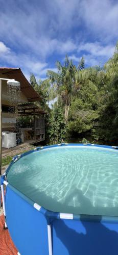 Swimming pool, Casa de Campo c Lareira Externa, Rede e Lago in Vargem Grande