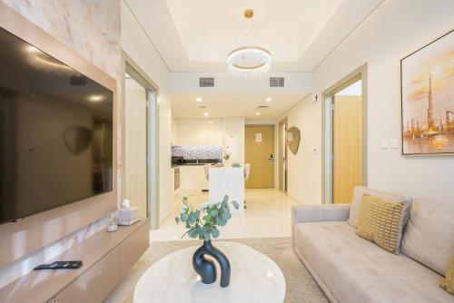 Mirage I Dar Oasis I Family frenzy in Business Bay, Dubai
