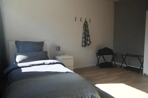 KS Stays Apartments - 2 Schlafzimmer mit 4 Einzelbetten in Bielefeld in Bielefeld, Deutschland