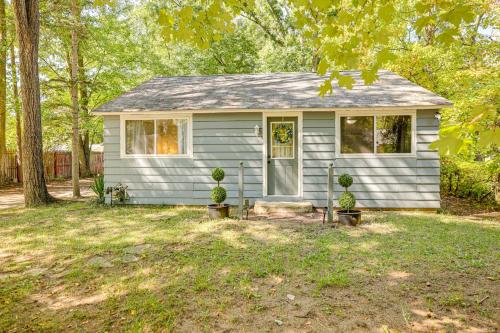 Accessible Home w/ Yard: 1 MI to Pere Marquette in Branch Township (MI)