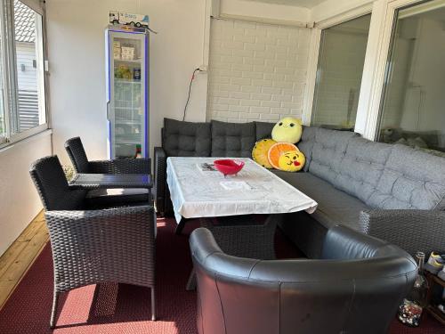 Tva sovrum fyra sangar Koppla av med hela familjen i detta fridfulla boende in Oxhagen