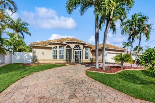 Bird of Paradise Villa