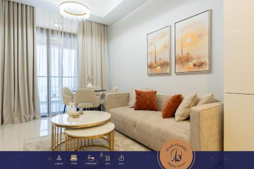 Suncatcher I Dar Oasis I 2 BR I Parking Pool Gym